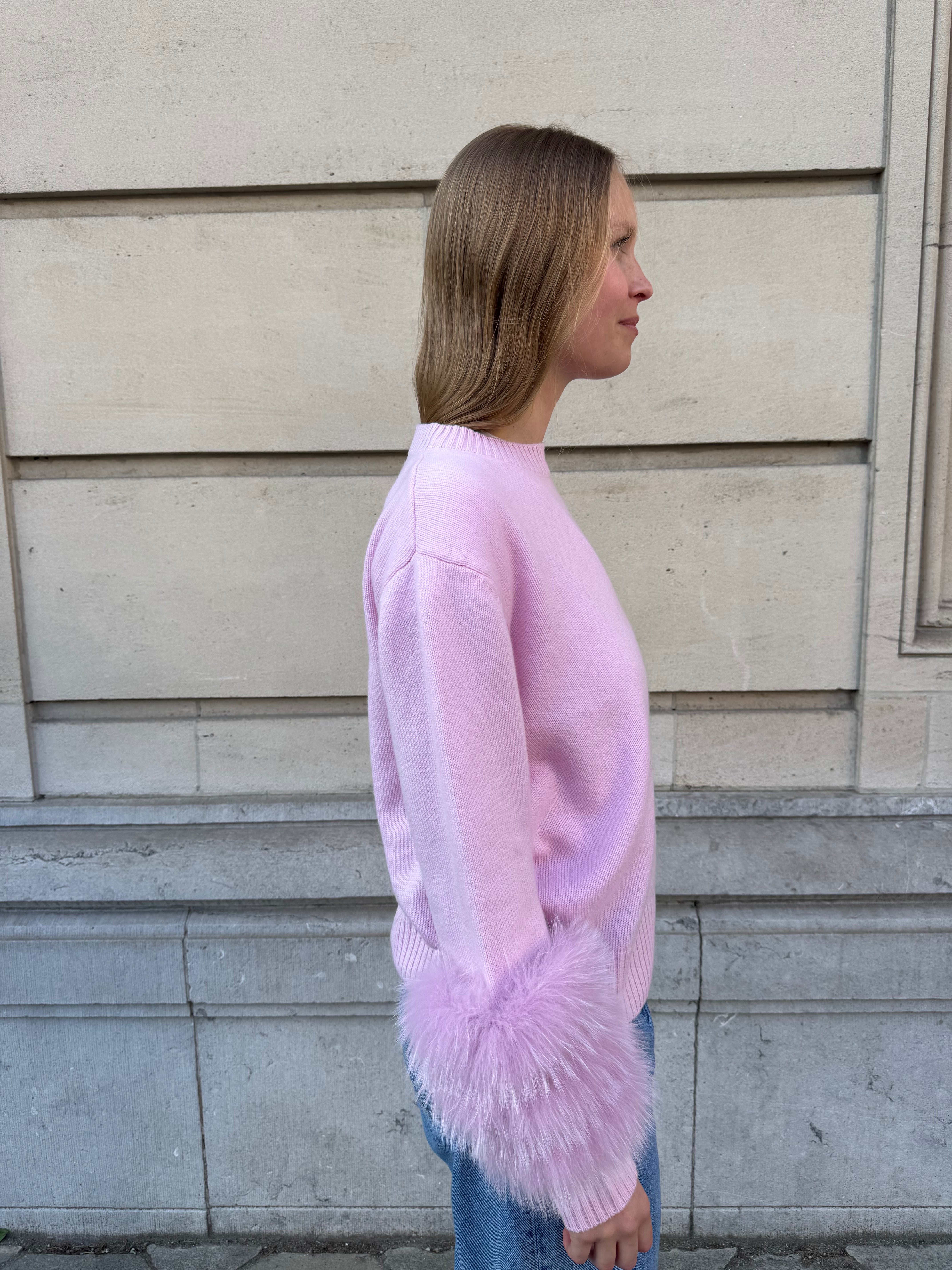The Montaigne Sweater - Pink