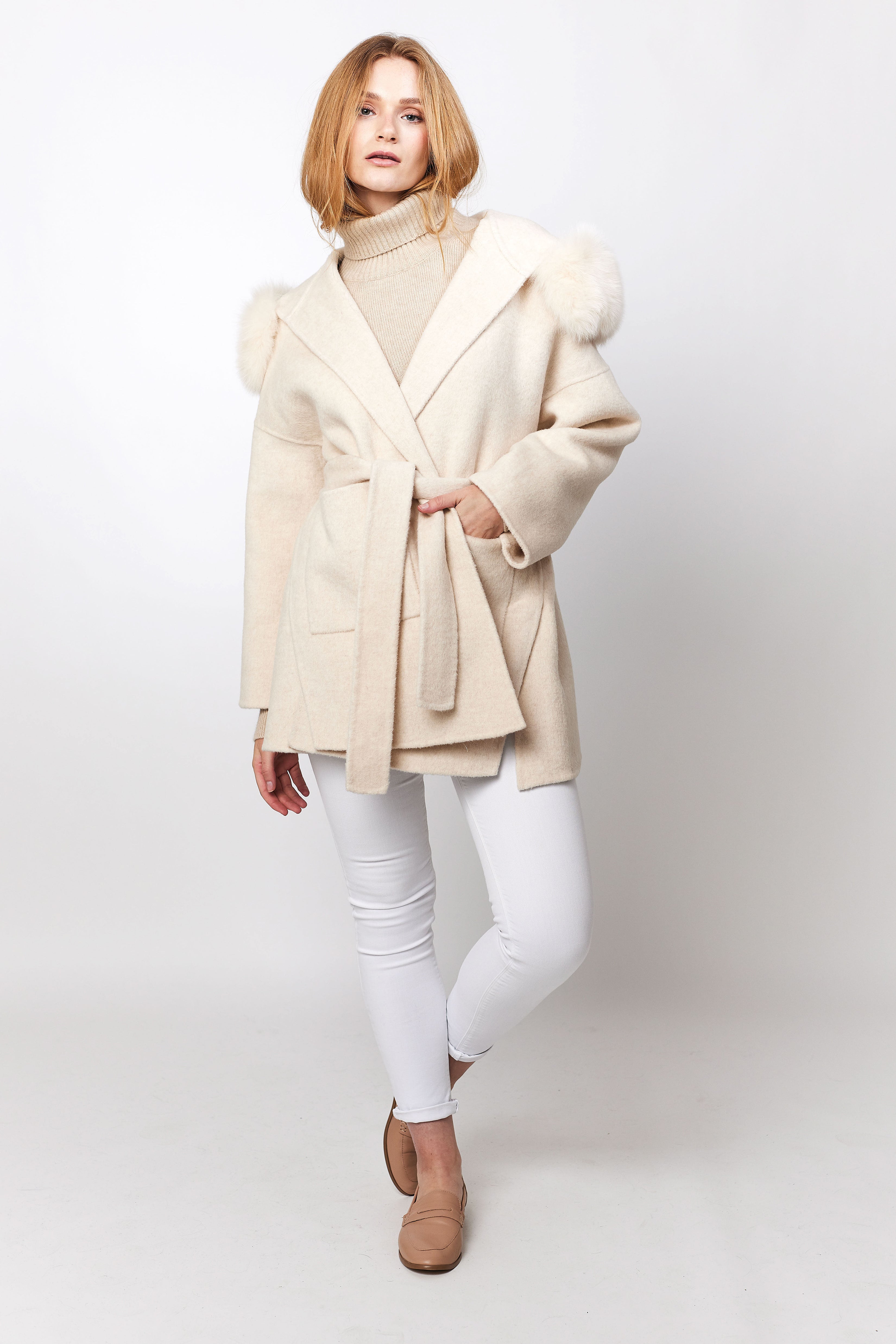 Constance short coat