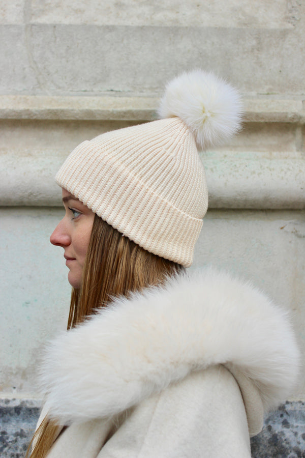 Megève pompom hat - Cream