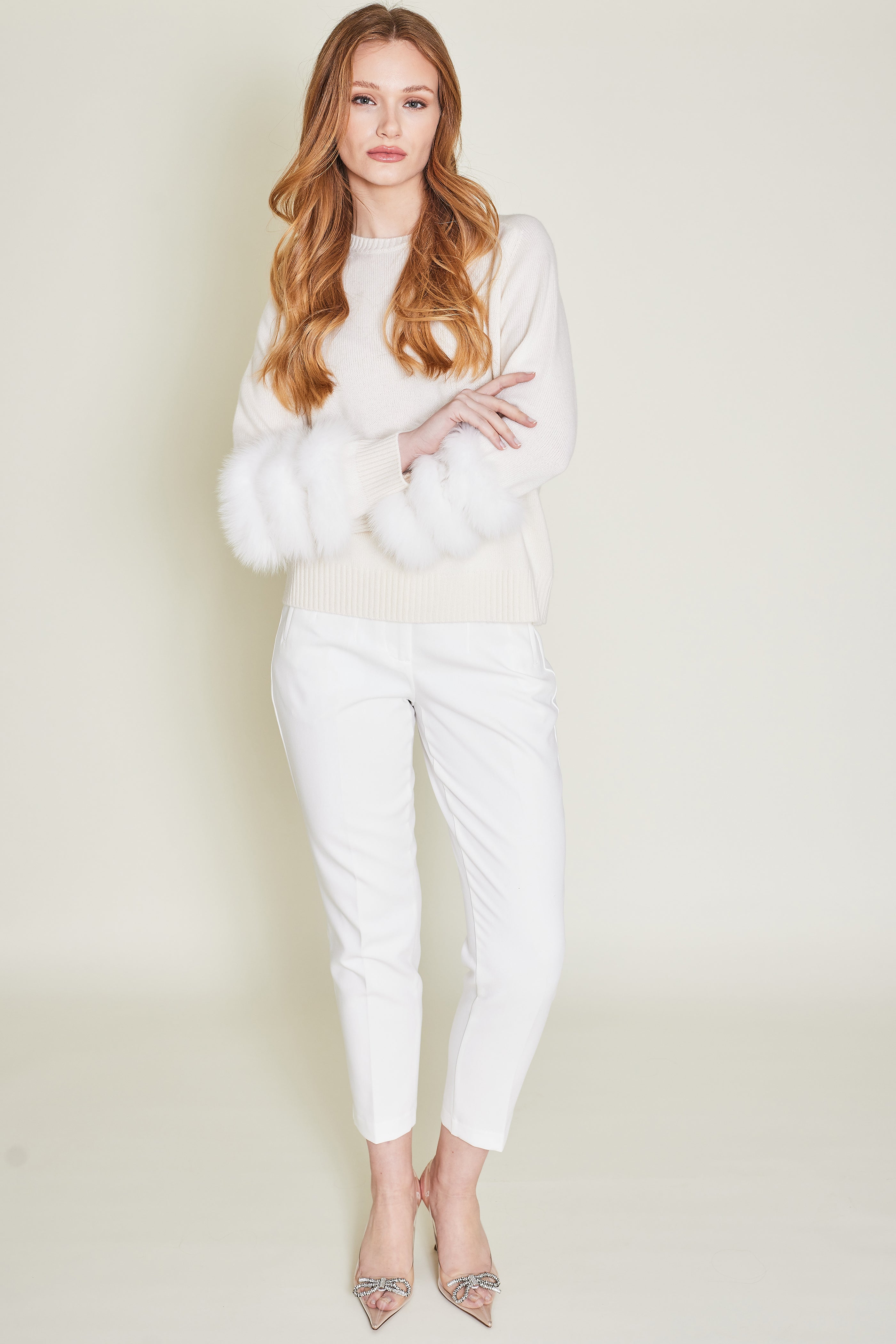 cashmere knitwear ivory white with fox fur sleeves